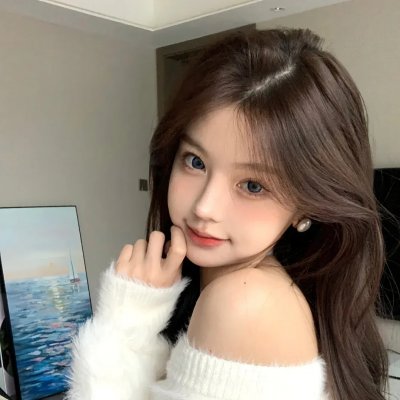 她不当女主很多年 海报